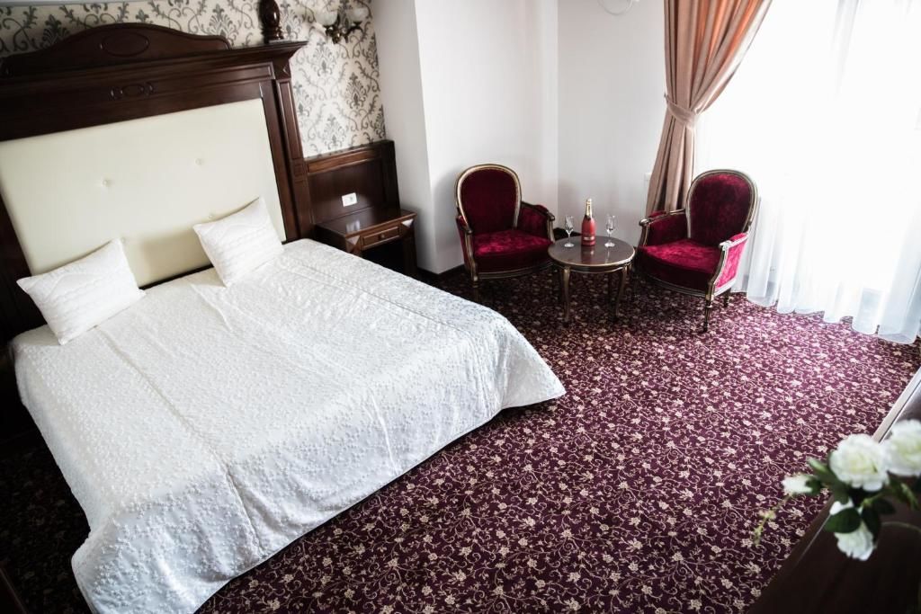 Отель Hotel Giuliano Бухарест-61