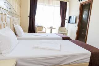 Отель Hotel Giuliano Бухарест Представительский двухместный номер с 2 отдельными кроватями-4