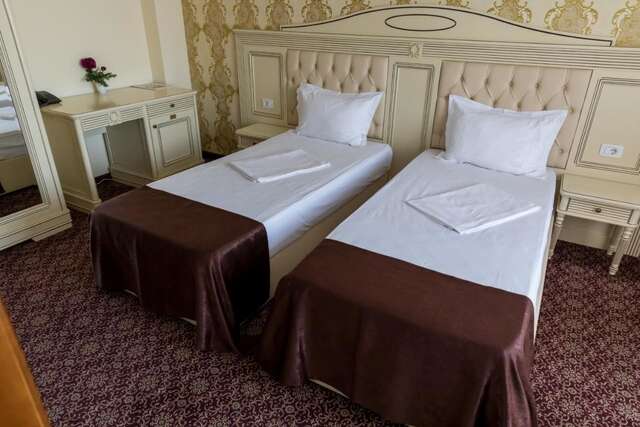 Отель Hotel Giuliano Бухарест-45